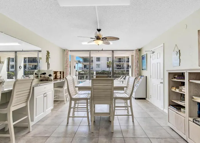 Direct Oceanfront Condo Beautifully Remodeled
