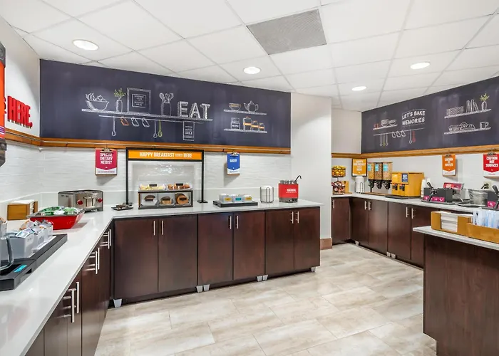Hampton Inn Fort Myers-Airport & I-75