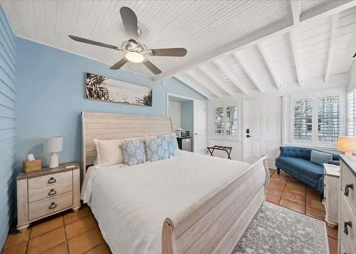 Seaglass Inn