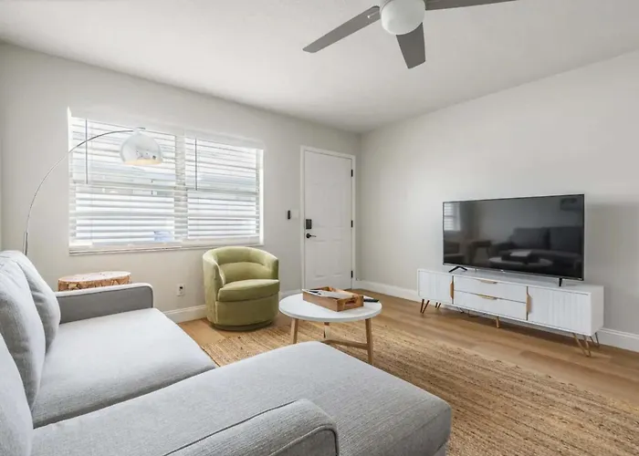 Cozy 1Br Condo Family & Pet Friendly