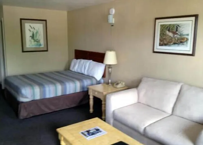 Dinner Bell Motel