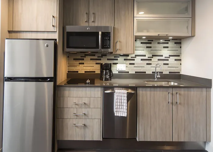 Residence Inn Miami Sunny Isles Beach