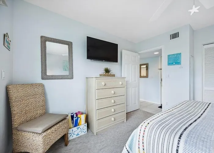 Luxurious Island 3 Bed Retreat I Walk To Beach