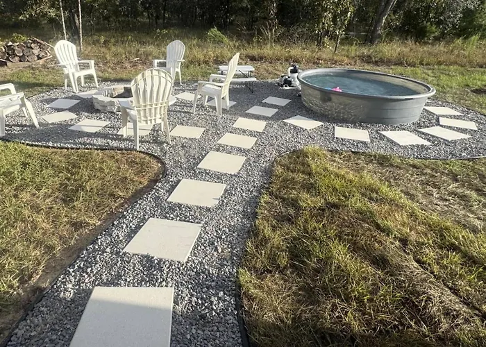 Mountain Plover Plunge Pool Haus
