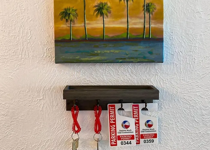 Salty Air, Happy Vibes! Daytona Brighthappy Studio