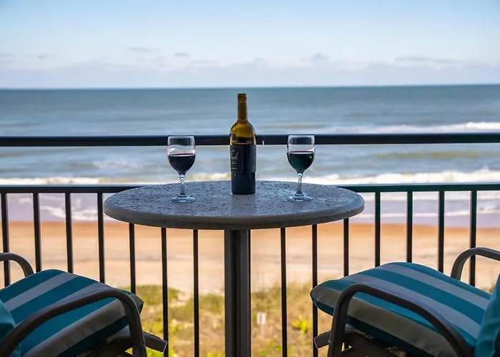 Beachfront Luxury With Spectacular Ocean Views!