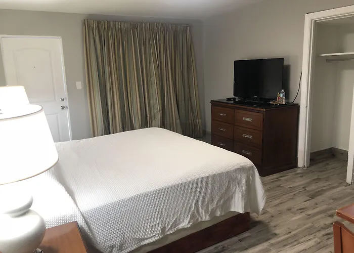 Bay Breeze Inn Bradenton Downtown