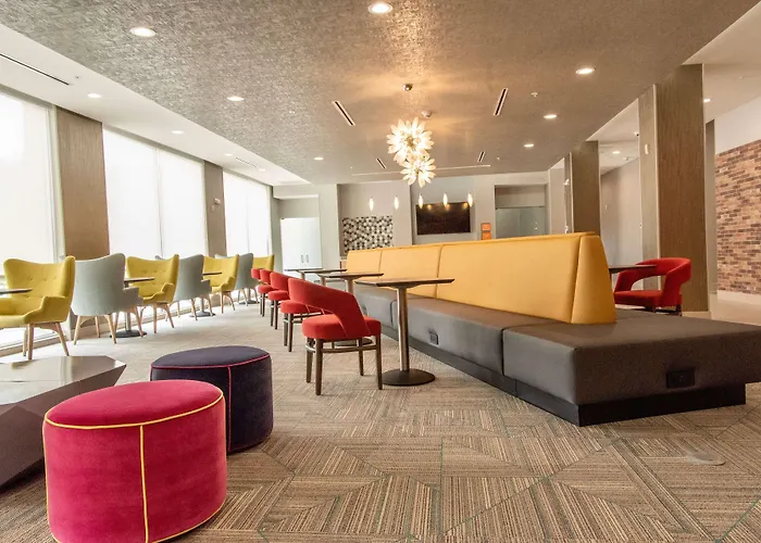 La Quinta Inn & Suites By Wyndham Lake City