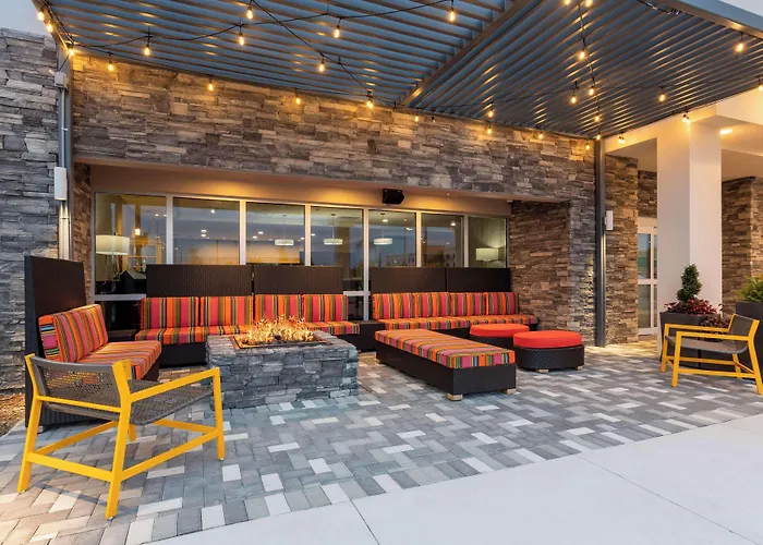 Home2 Suites By Hilton Vero Beach I-95