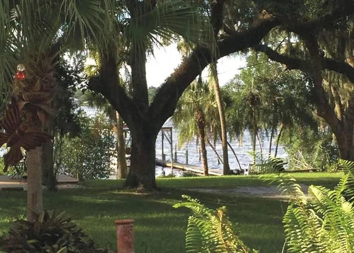 Waterfront Cottage Rental With A Dock On The San Sebastian River, Florida