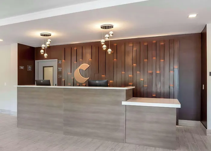 Comfort Inn & Suites Destin Near Henderson Beach