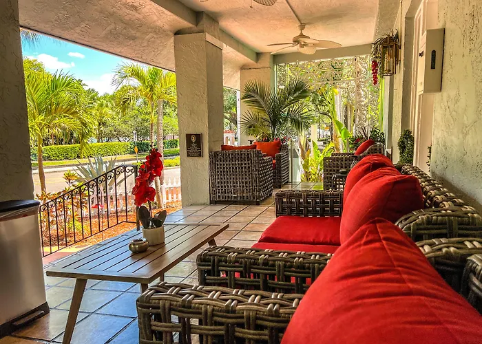 Vinoy House