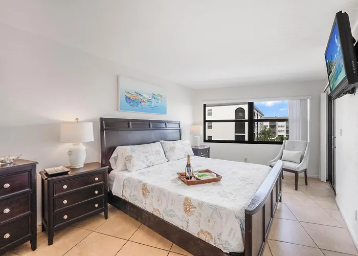 Pleasant Condo With Spectacular Views, Pools And Spas