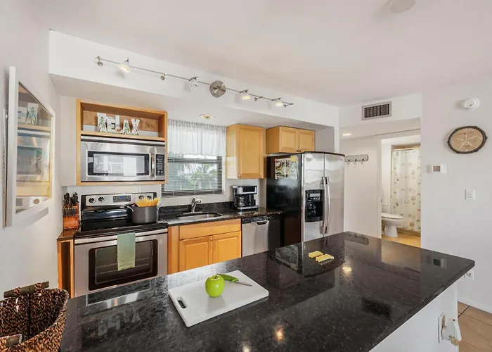 Pleasant Condo With Spectacular Views, Pools And Spas