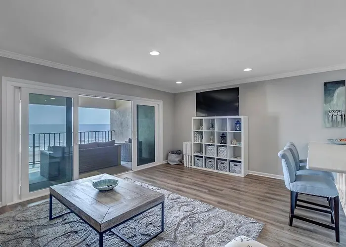 Wellness Retreat - Oceanfront Condo W Beach Access