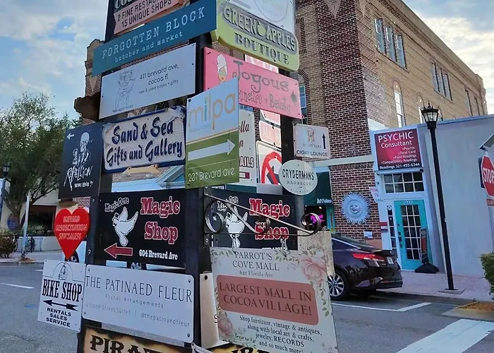 Historic Cocoa Village Riverwalk