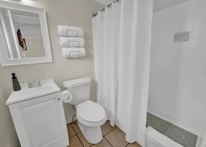 Sea Foam Suites
