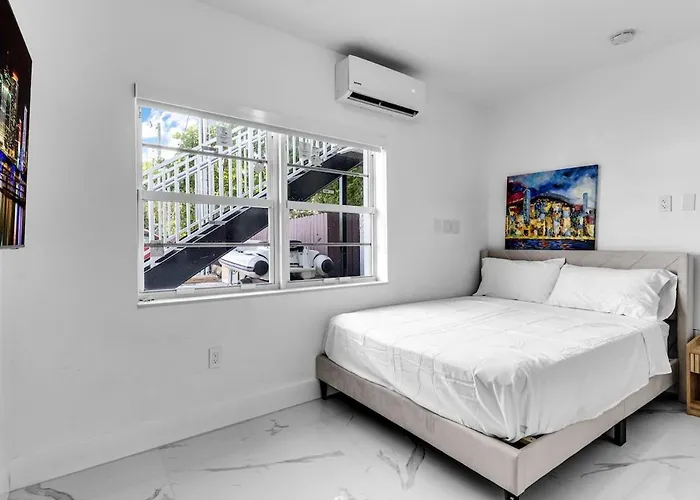 Brand New 2Bedroom Apartment With Kitchen In Key Largo