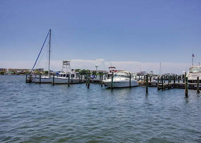 Pirates Bay A303