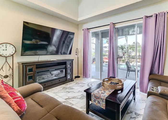 Private Pool & Spa: Disney-Area Family Home!