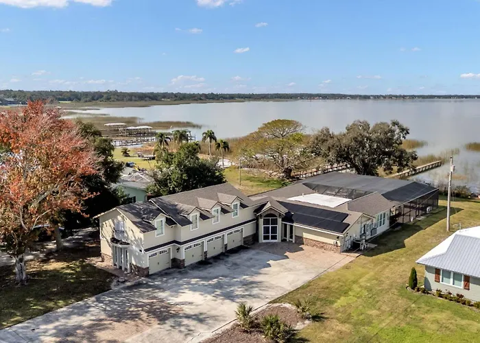 Lake Hamilton VI ~ Pool And Backyard Oasis