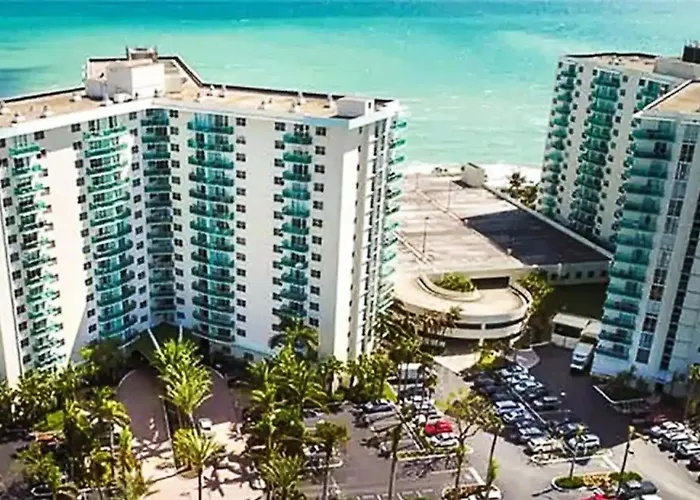 Apt W/2 Queen Beds & Canal View At Tides