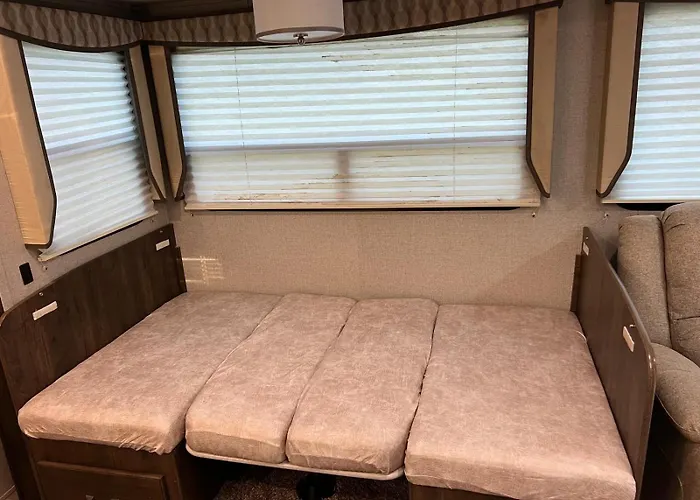 Beautiful Rv 15 Min To Downtown Orlando