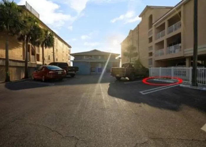 Beautiful Sunsets - Updated Condo - Steps To Beach - King Suite