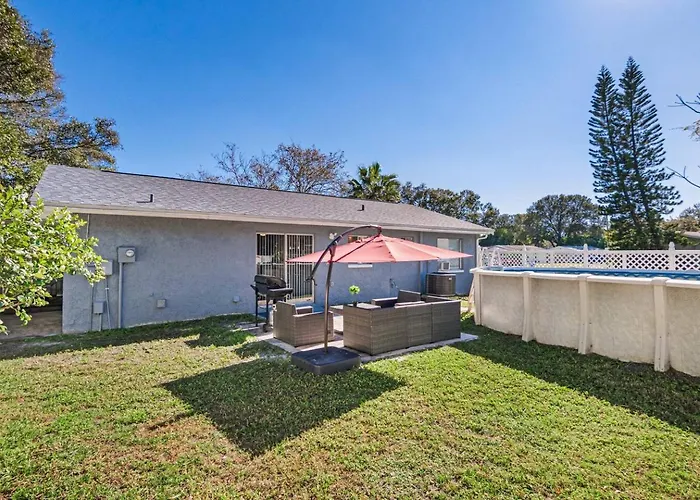 Free Heated Pool, Sleeps 10, Pinellas Pk 25 Min To Gulf Beaches