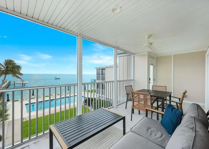 Captiva Hide A Way 2D