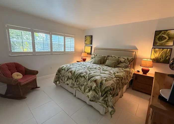 Sunset Beach 101 Beach Front Unit