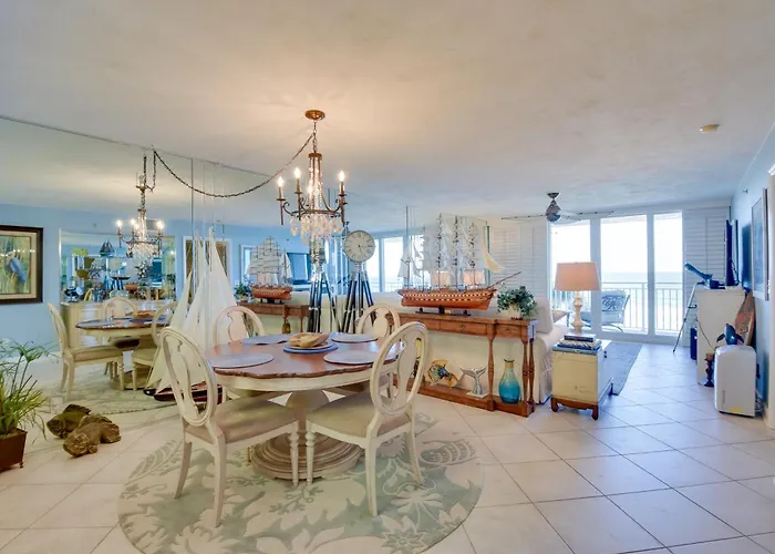 Beachfront Condo W/ Pool Access In Ponce Inlet