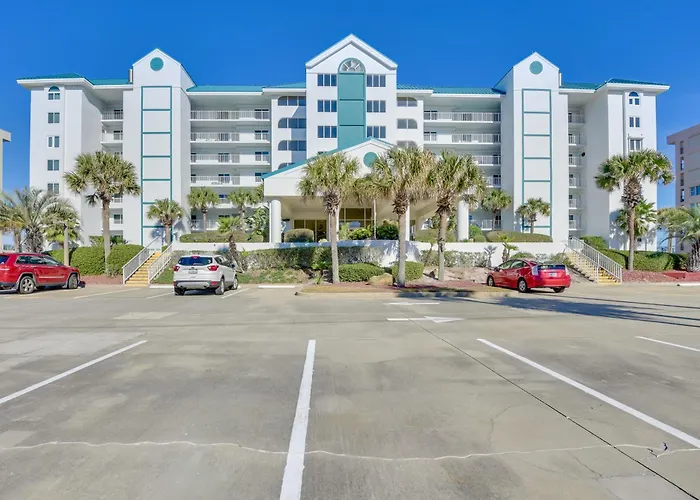 Beachfront Condo W/ Pool Access In Ponce Inlet