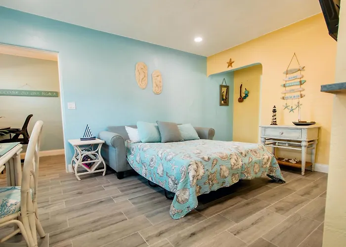 Gorgeous Beach Condo