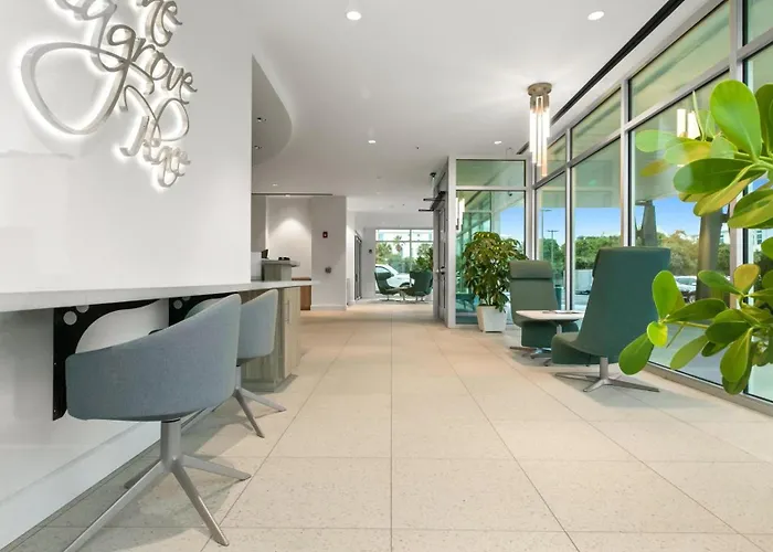 One Seagrove Place 0205