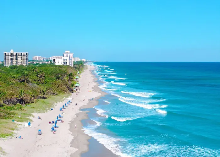 Boca Beachside 2Br 2Ba With Pool And Balcony Steps To Sand