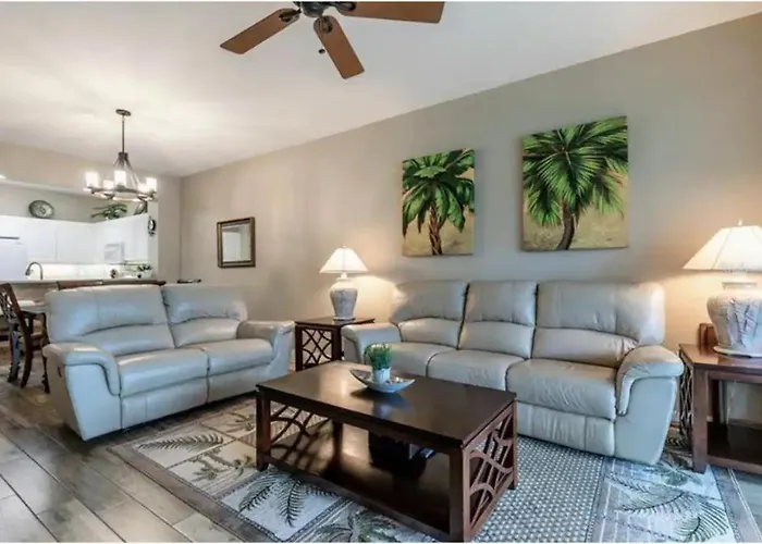 Waterfront Resort In Quiet Gated Community W Pool