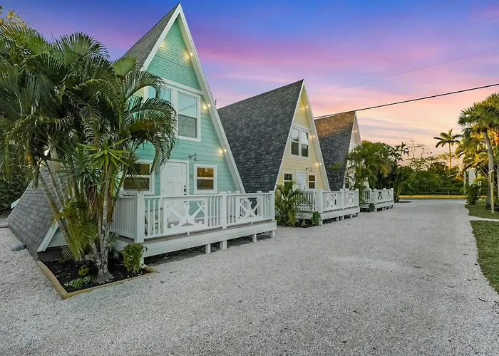 Anchor Inn & Cottages