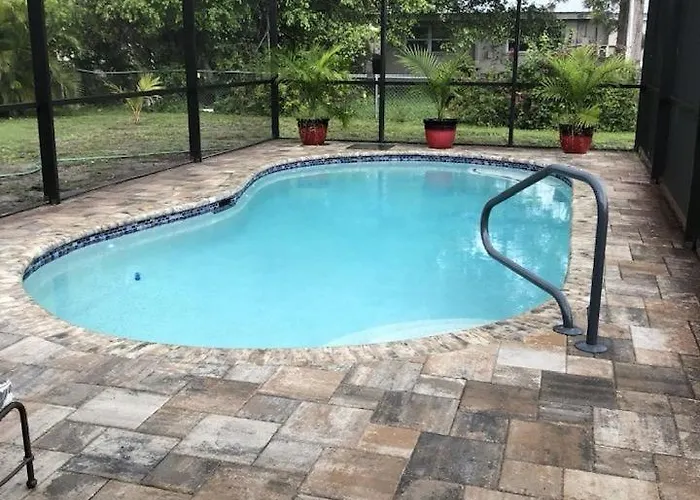Guesthouse Near Fort Myers Beach, Sanibel And Captiva Islands