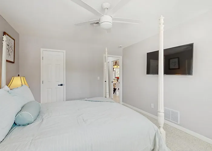 Beach House Retreat