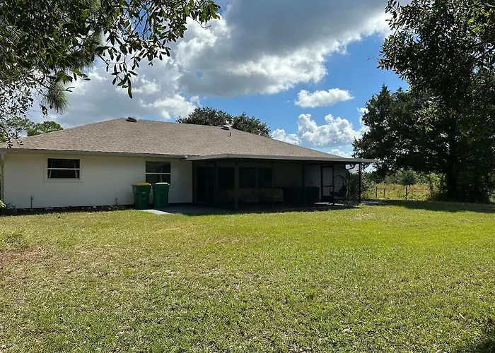 Babcock Ranch House Escape, Games Room & Hot Tub