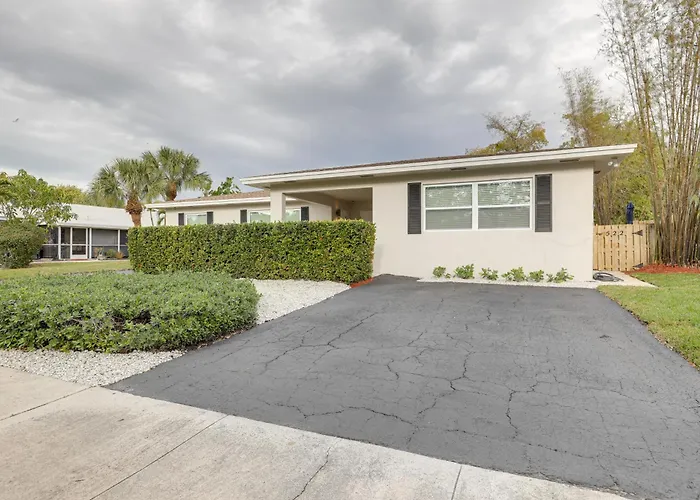 North Palm Beach Oasis - 2 Mi To Ocean!