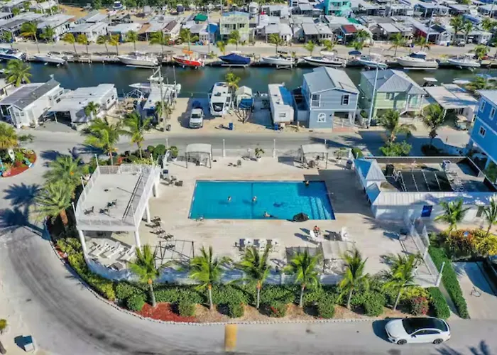 Calusa Oasis Camp Rv Family Resort