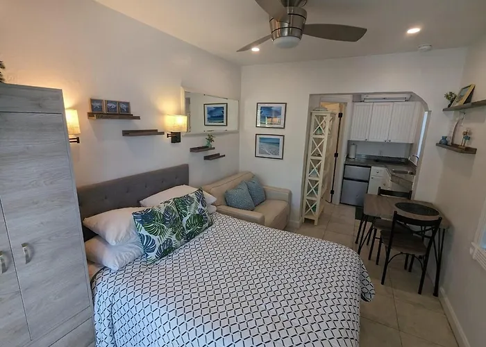 Casey Key Studio Villa