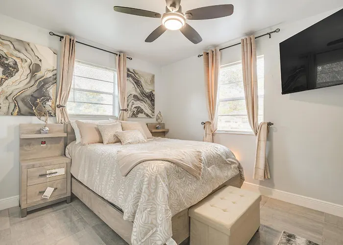 Dania Beach Vacation Rental Near Airport & Beach