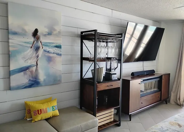 Daytona Beach Hawaiian Inn