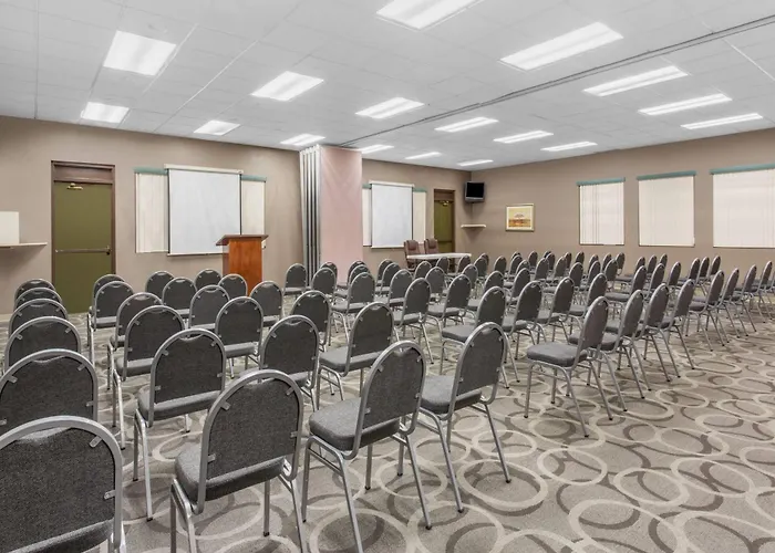 Howard Johnson By Wyndham Ocala Fl I-75