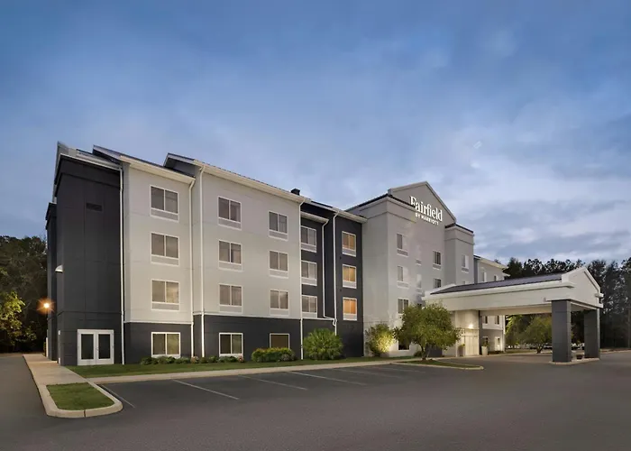 Fairfield Inn & Suites Lake City