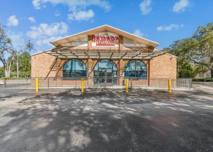 Ramada By Wyndham Temple Terrace/Tampa North Hotel
