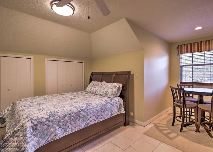 Riverfront Titusville Home W/ Pool + Pickleball!